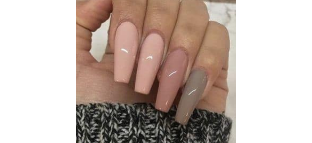 Longs ongles en acrylique en forme de cercueil Couleurs pastel