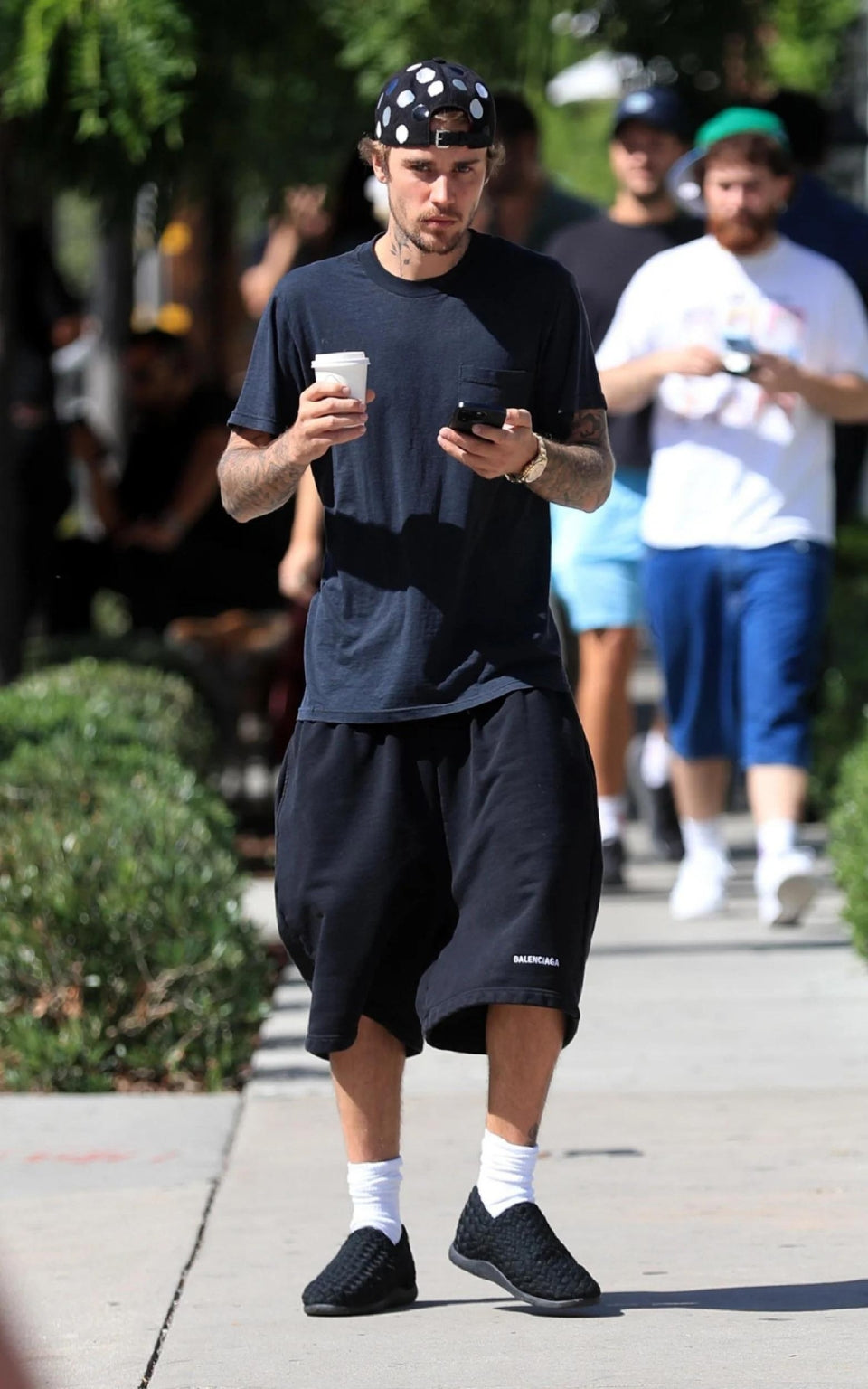 Justin Bieber wearing slippers in Los Angeles, California