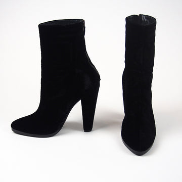 LOUIS VUITTON Silhouette Black Heart Ankle Boots 100