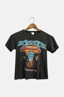 Forever 21 Women's Boston Graphic T-Shirt in Charcoal, L/XL