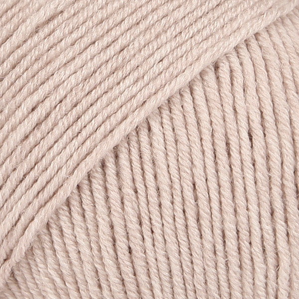 Se Drops Baby Merino - 23 Lys beige - 50 g hos Yarnjunkies