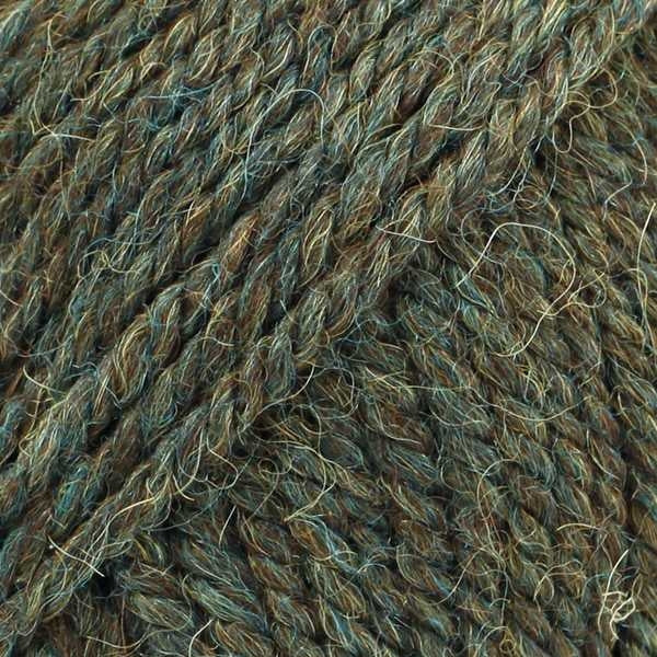 Se Drops Nepal - 8906 Skov - 50 g hos Yarnjunkies