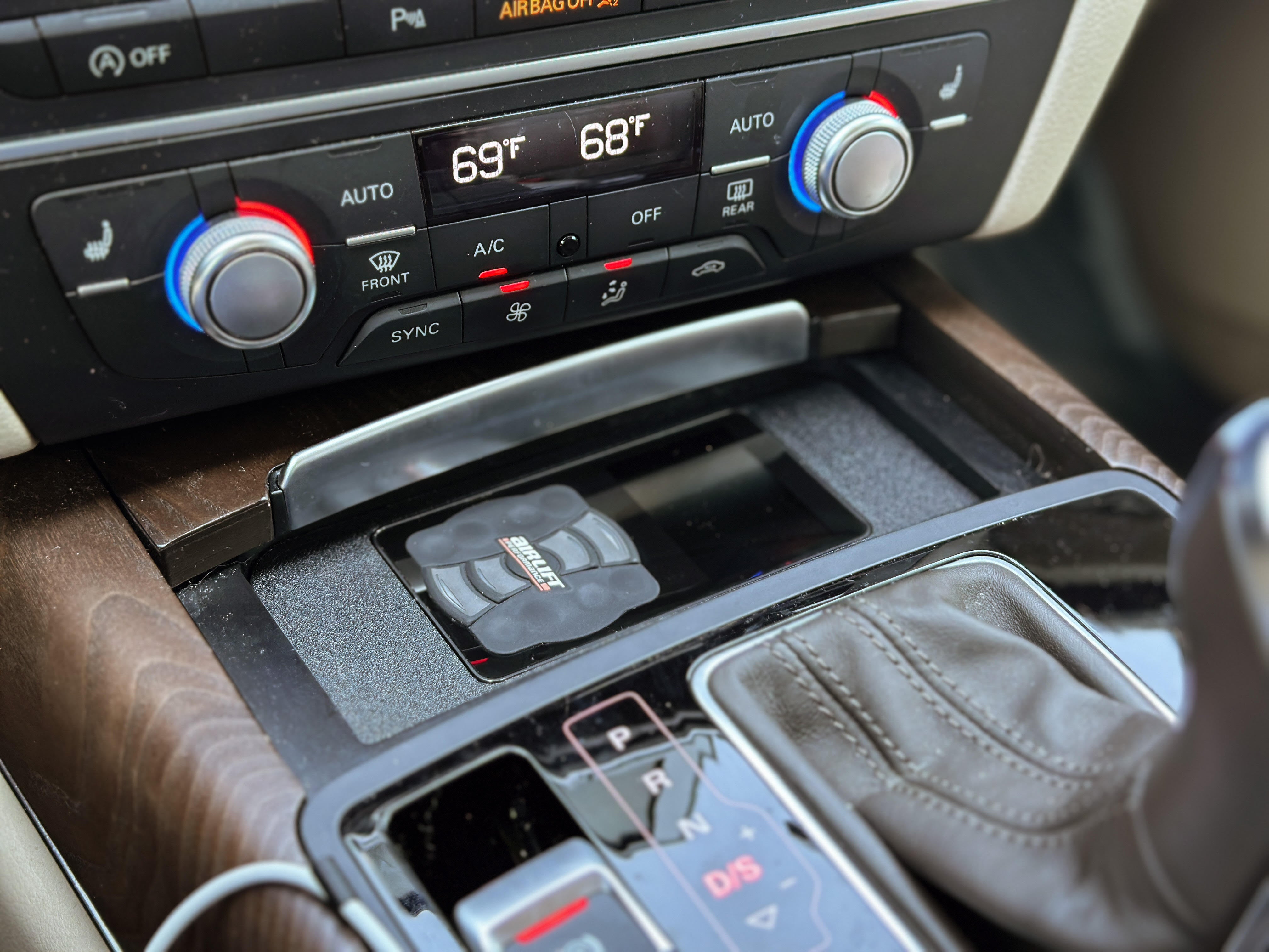 C7 Audi (2012-2018 A6, A7, S6, S7, RS7) Airlift 3P Center Console Cubby Mount
