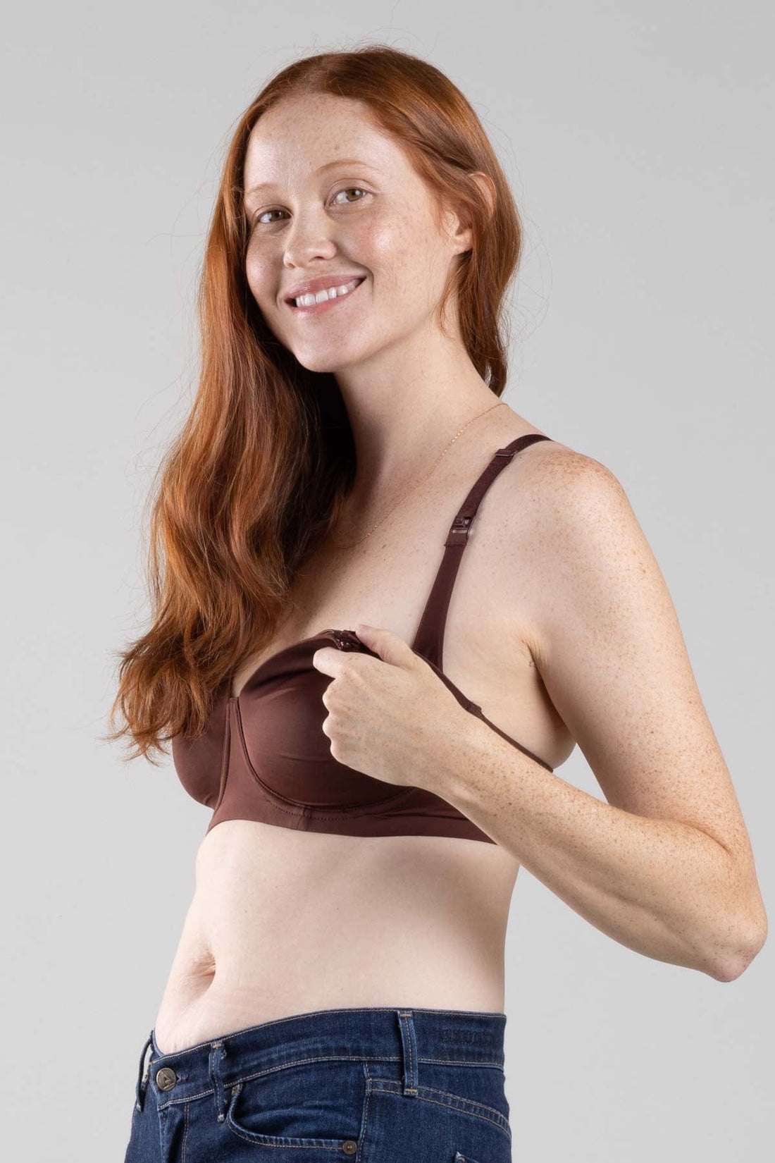 Simple Wishes Pumping and Nursing Bra in One with Fixed Padding - Patented  Supermom T-Shirt - Pumping Bra Hands Free, Bitter Chocolate, 30A