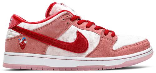 nike sb dunk low strangelove skateboards