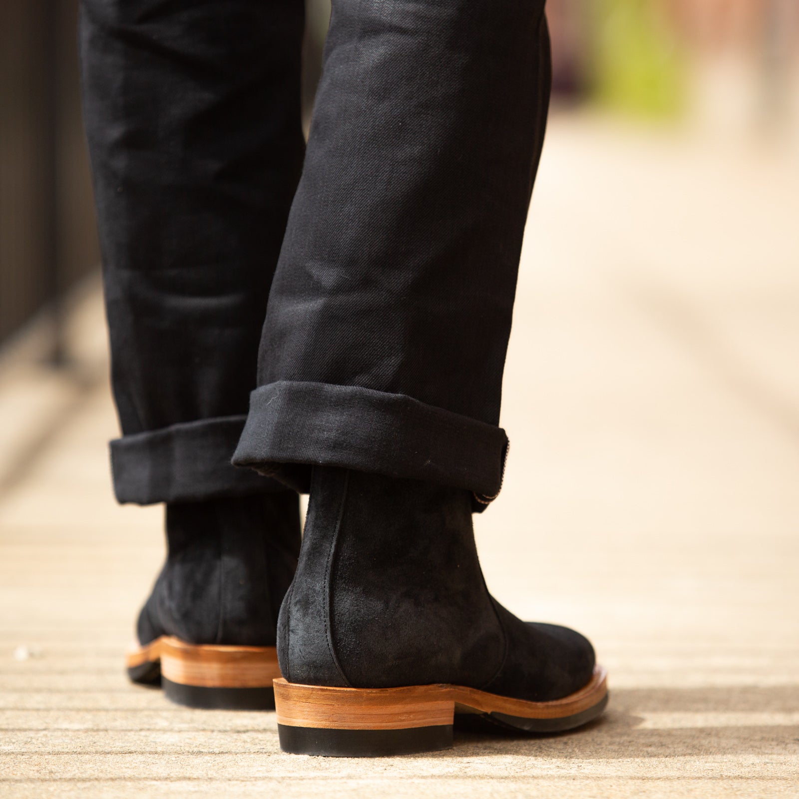 clean 9 zip sneaker black suede leather