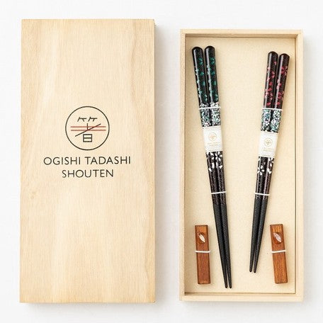 Wakasa Nuri Wooden Chopsticks Made in Japan Chopsticks Rest Pair Set Gift (21cm, 23cm) - Abalone Shells