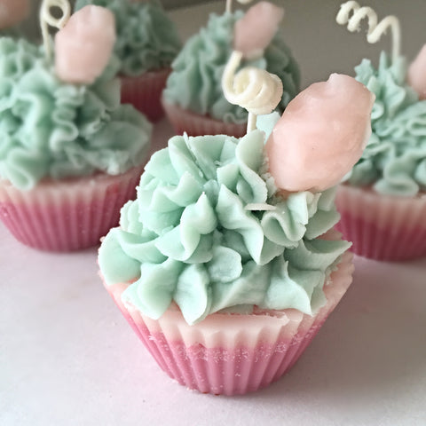 Scented Bakery Style Cupcake Candles