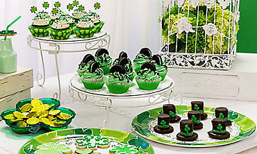 bakery treats green St. Patrick's Day