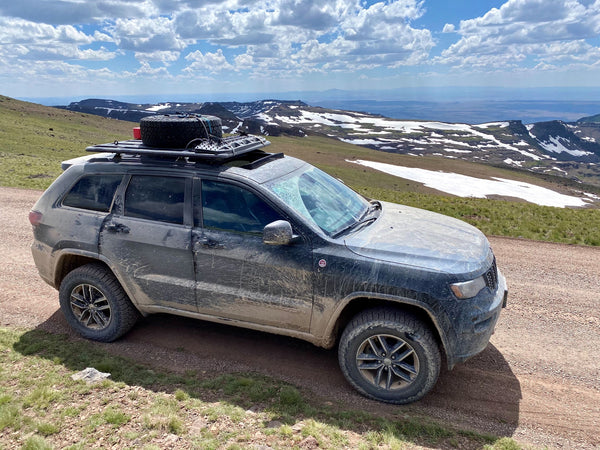 Jeep Grand Cherokee Trailhawk Overlanding