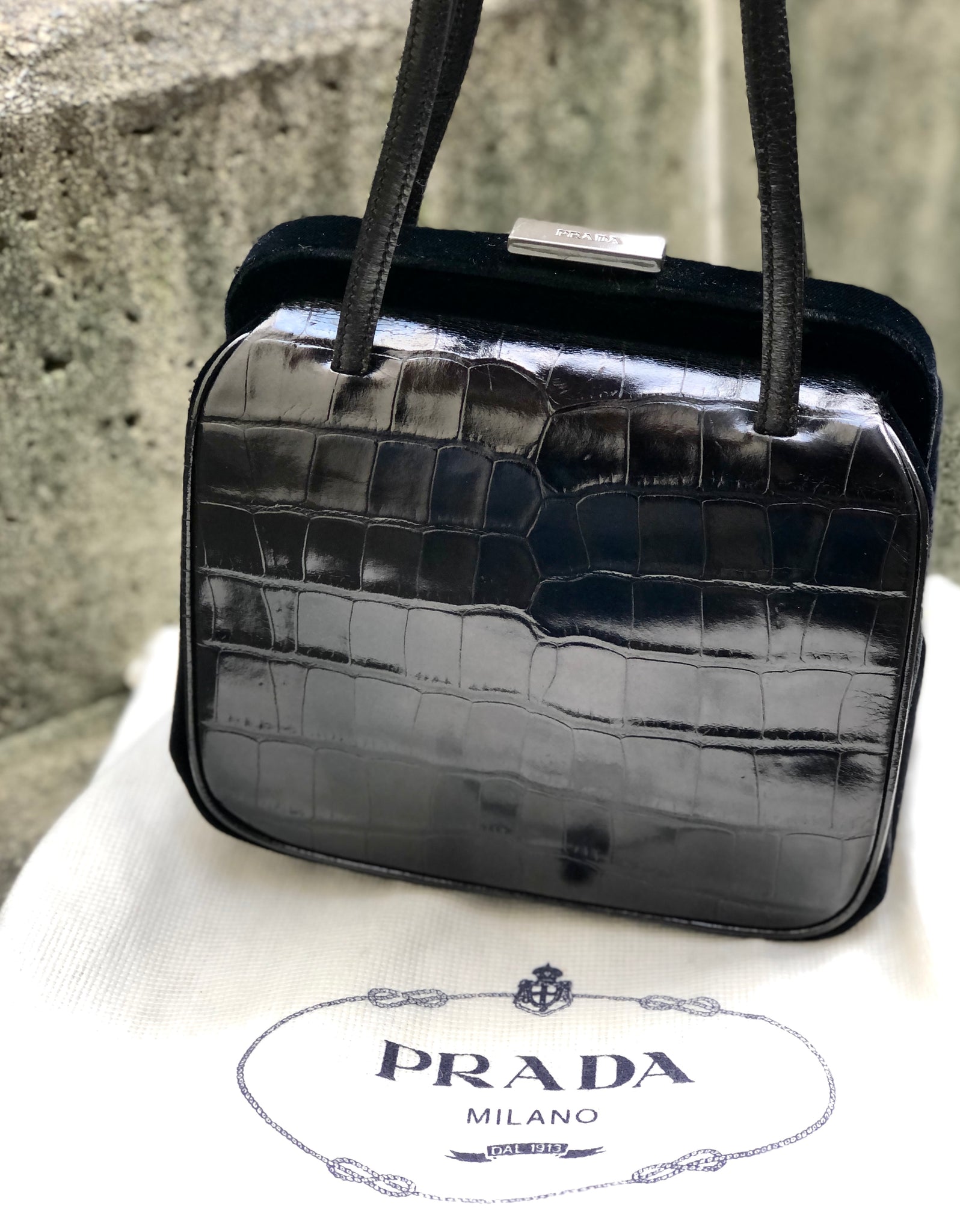 PRADA Crocodile emboss Leather Velour Purse bag Handbag Black Vintage –  VintageShop solo