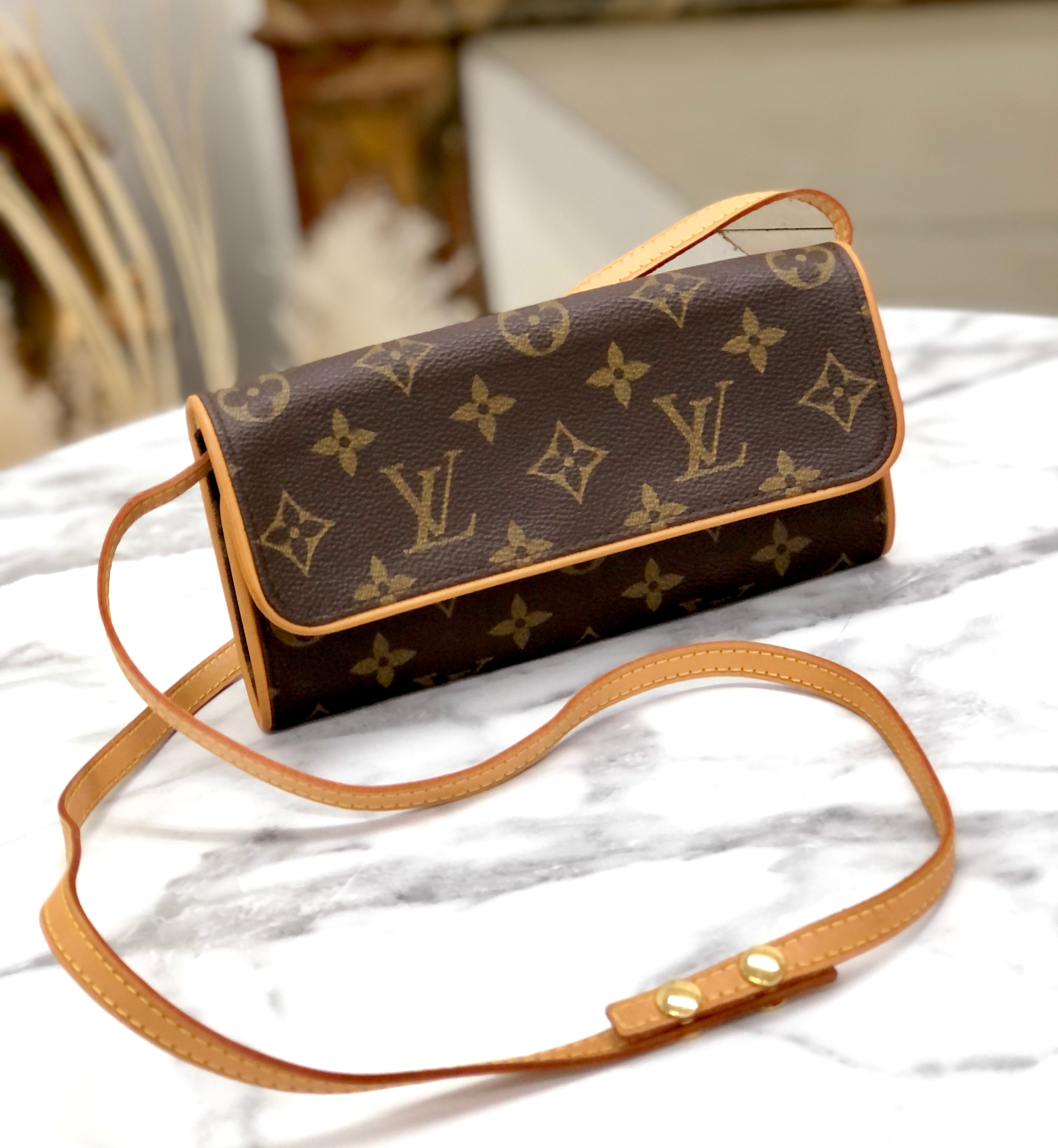 LOUIS VUITTON – VintageShop solo