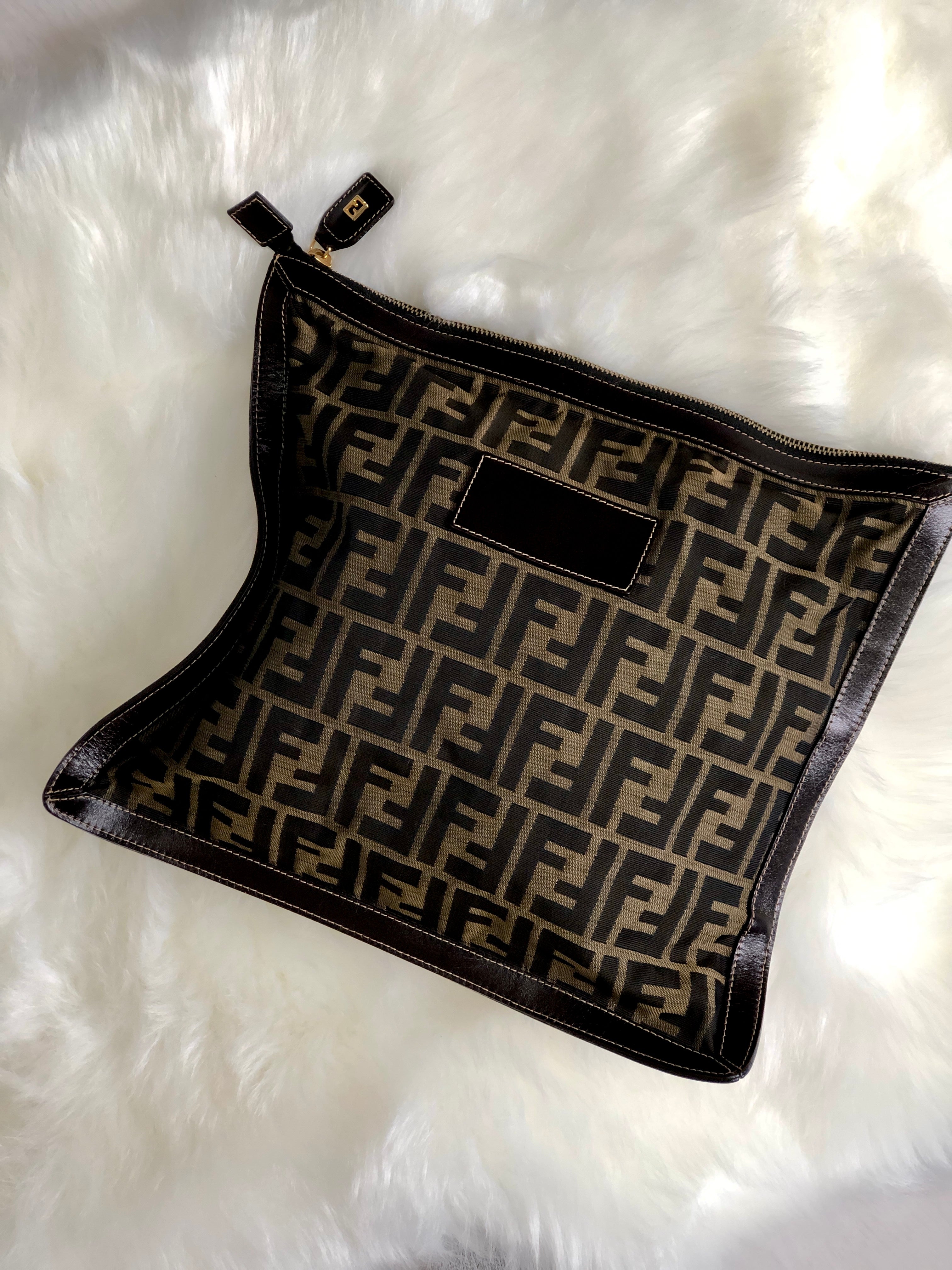 無料長期保証 フェンディ FENDI FENDI プリントシルクワンピース A213