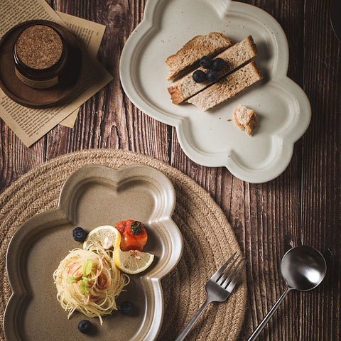 CREATIVE FROSTED CLOUD DINNER PLATE