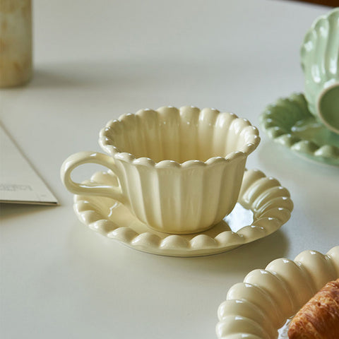 PETAL COFFEE CUP AND SAUCER