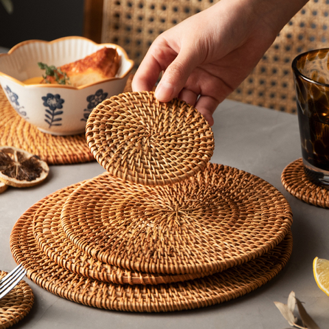 RATTAN PLACEMAT