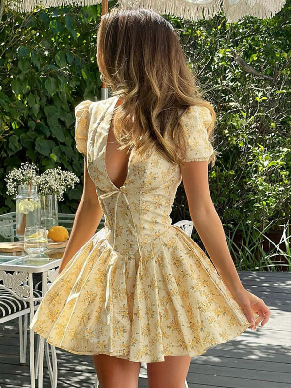 Joanna's Deep V Slim Waist Short Sleeve Medium Pleated Floral Mini Dress