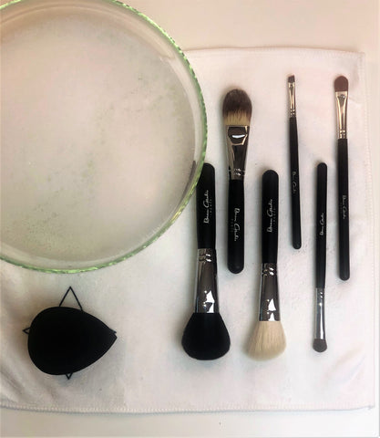 My New Favorite Brush Cleaner + How To Clean & Maintain Your Makeup Brushes  - The Glamorous Gleam %