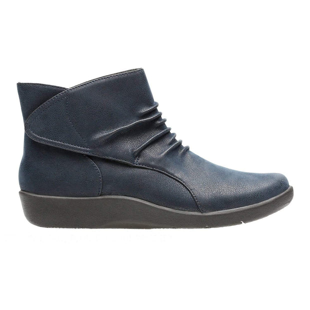 clarks sillian sway navy