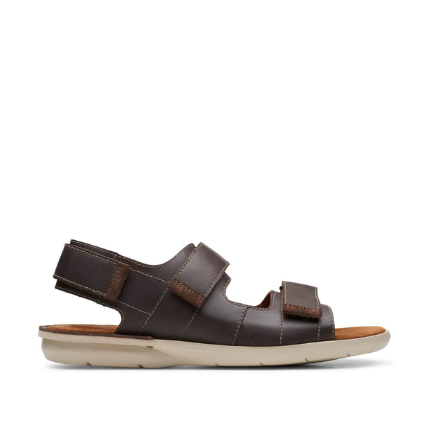 the bay clarks sandals