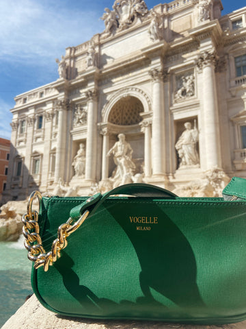 Green Chain Shoulder Bag at the Trevi Fountain