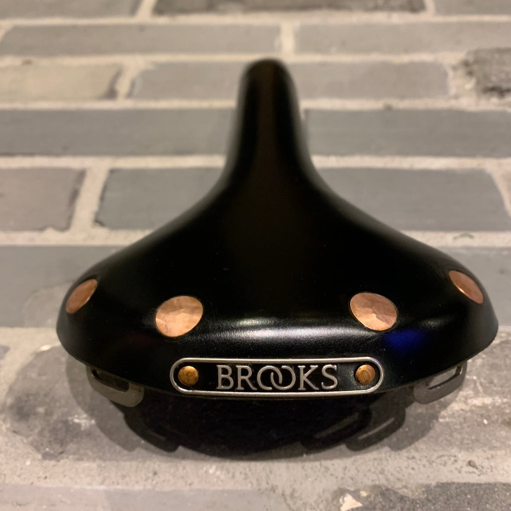 WEB限定デザイン 希少 新品未使用 brooks × vans サドル swift