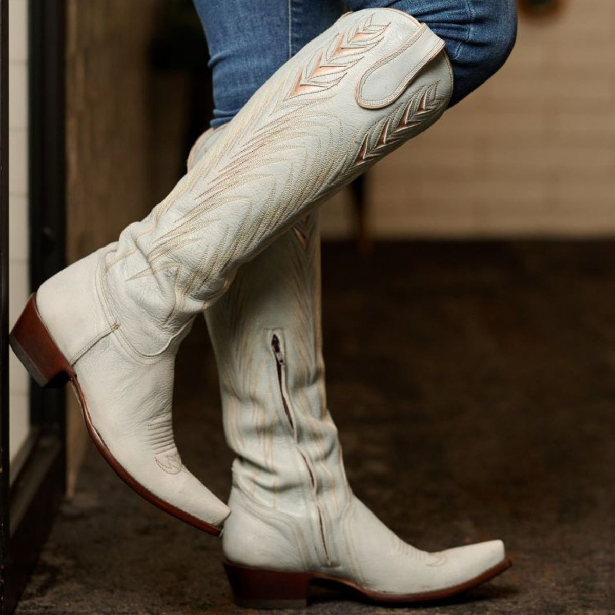 Women's Cowhide Leather Embroidered Overlay Cowboy Boots | Emmer