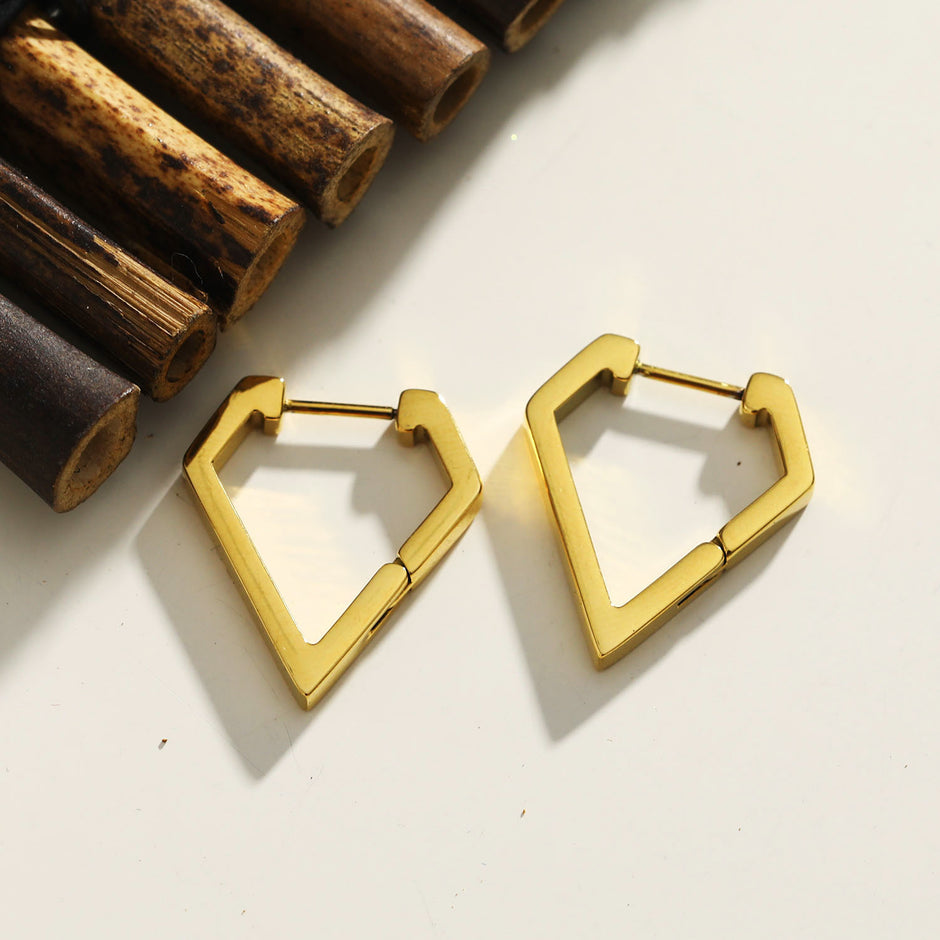 HACKNEY NINE Jewellery | Eco-Chic | Affordable-Luxe