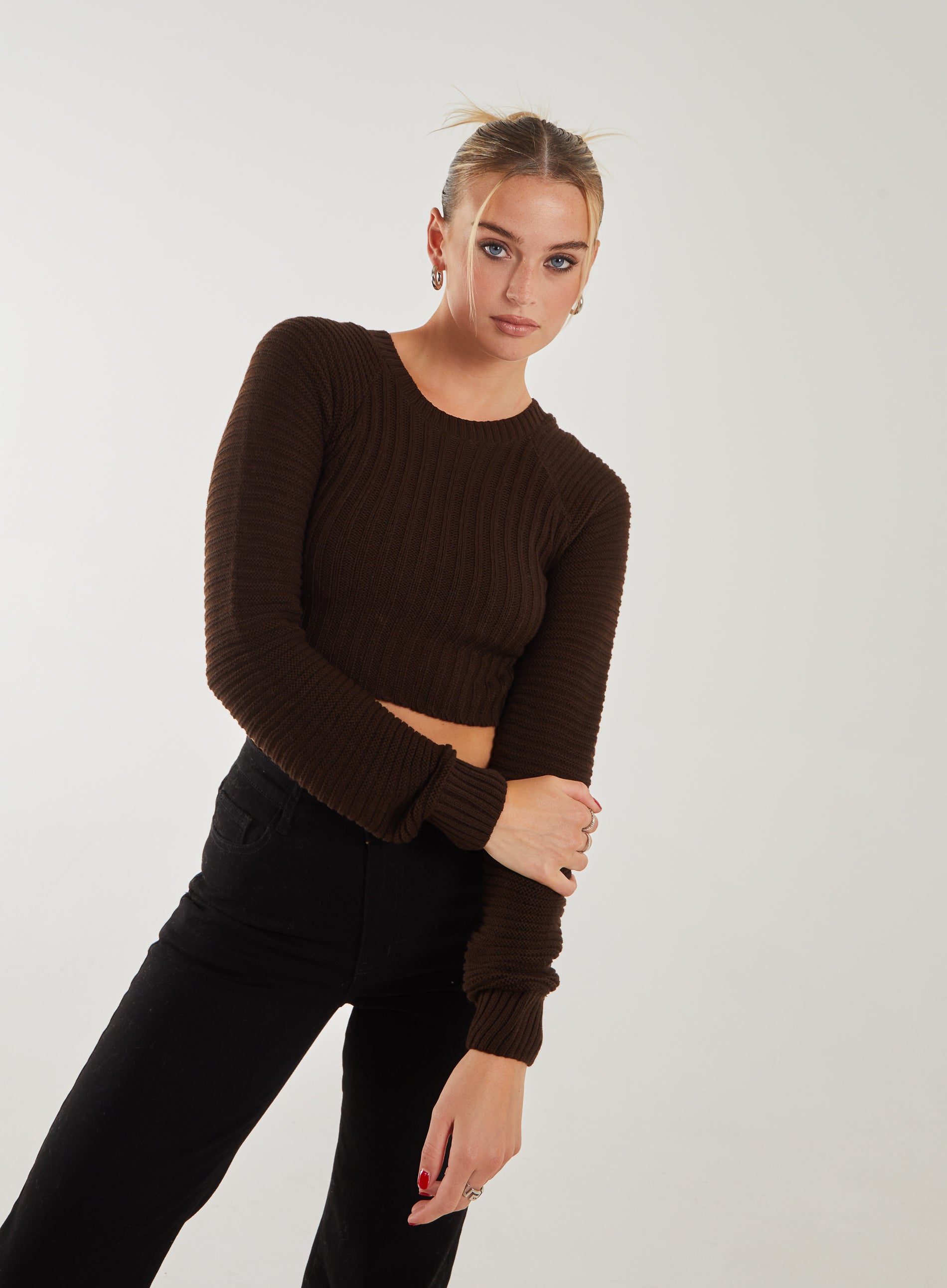 Cropped Knit Jumper  - M/L  - CHOCOLATE