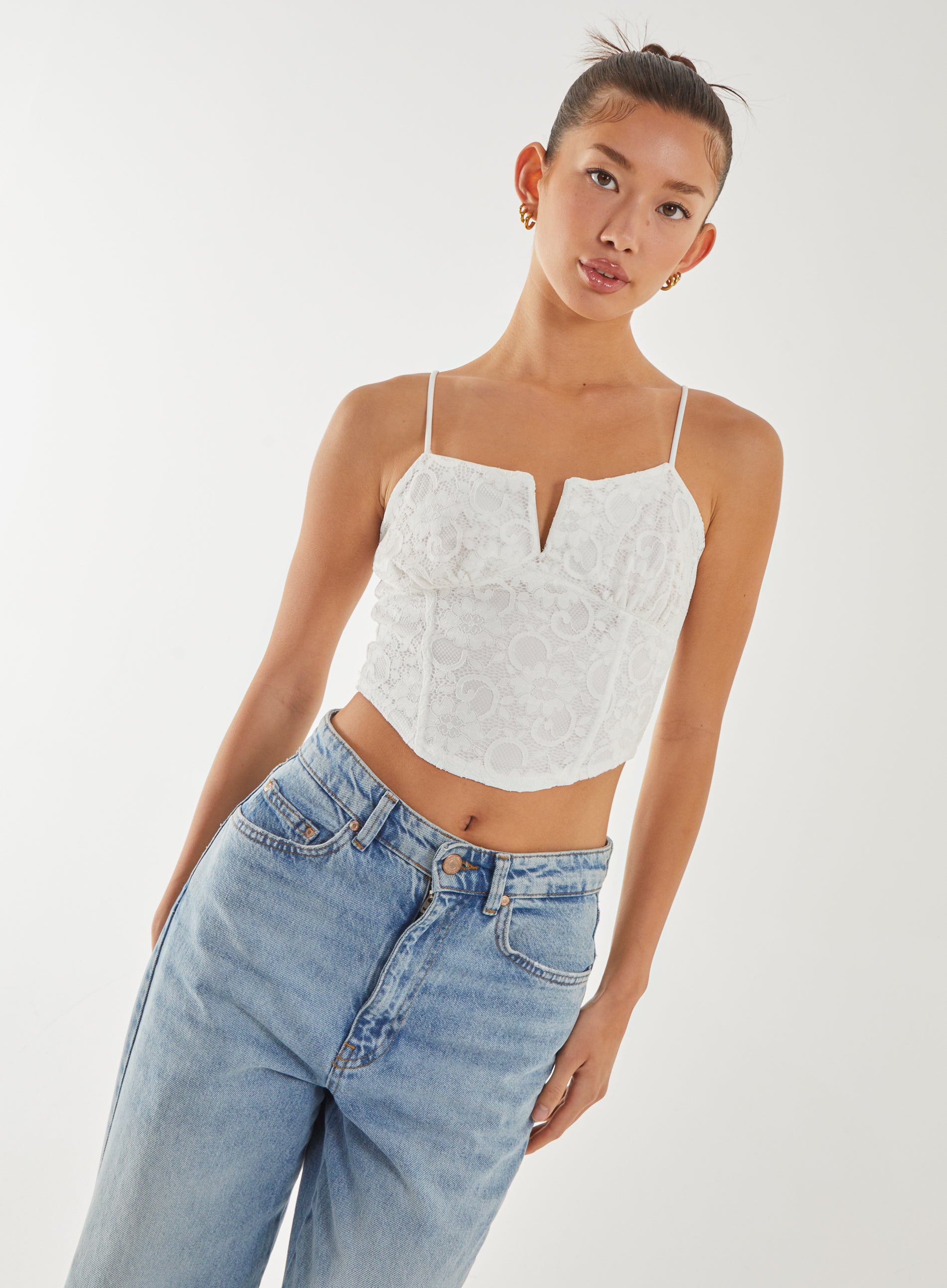 V-Detail Lace Strappy Top  - L  - IVORY
