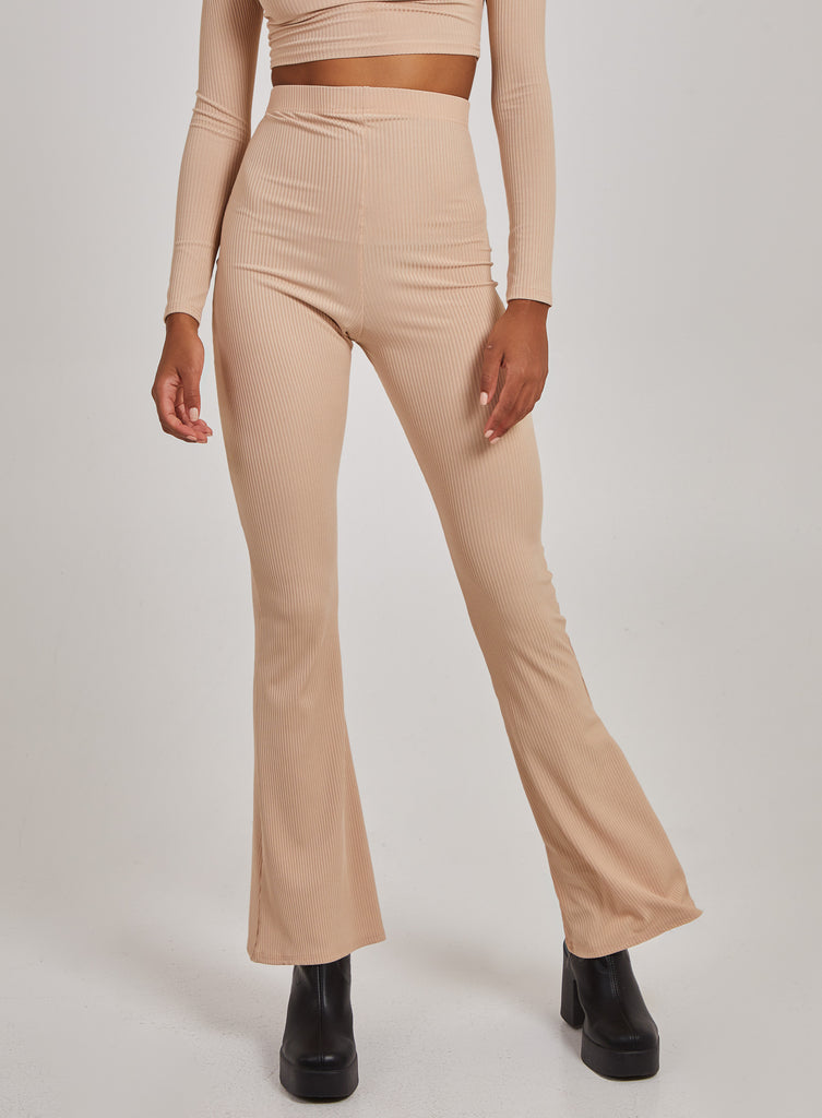 Callie Ribbed Flare Leggings – Belle Beauty