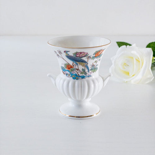 美品 アンティーク イギリス製 ウェッジウッド クタニクレーン 花瓶(1) ミニ 小 フラワーベース 白 陶器 おしゃれ 花柄 和風 鳥