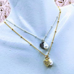 Satelite chain with heart and pearl