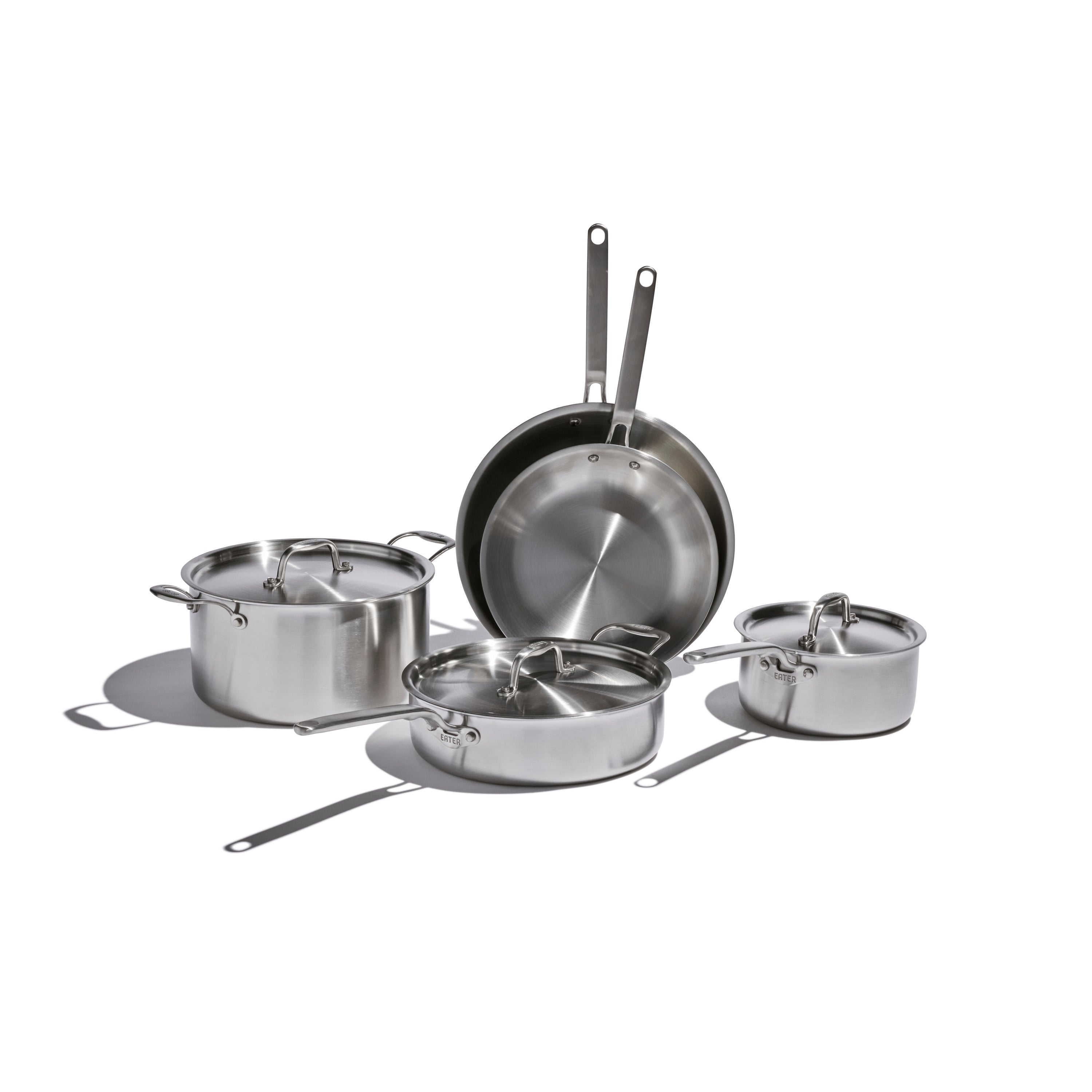 CRESTWARE 3-1/2-Quart Stainless Steel Sauce Pan, Silver (SSPAN3WC)