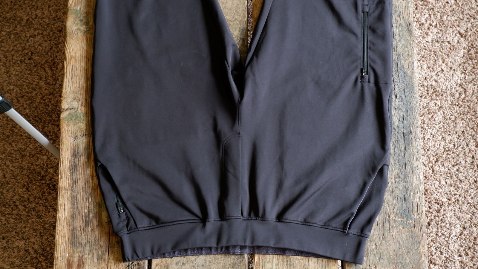 RuggedBlack Comfort Max Joggers - Vuori Sunday Performance Dupes