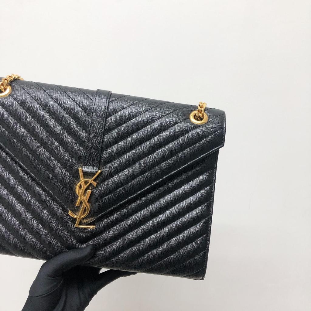 SAINT LAURENT Envelope Large Bag in Chevron Quilted Grain de Poudre ...