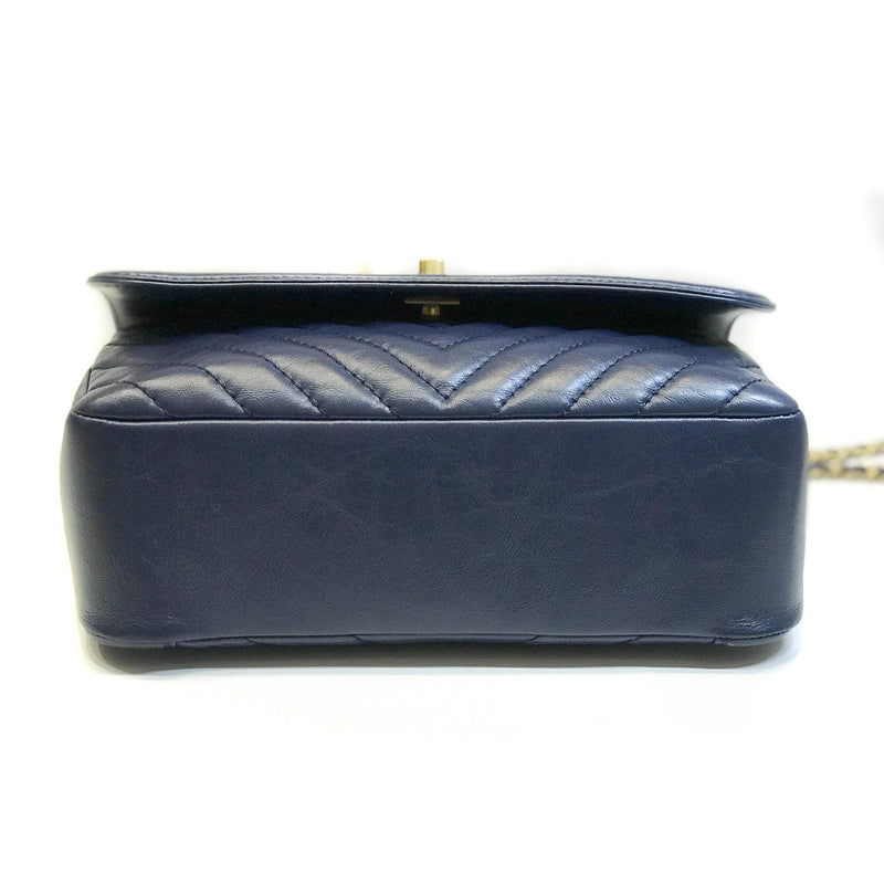 Navy Blue Chevron Top Handle Flap in Calfskin Leather | Bag Religion