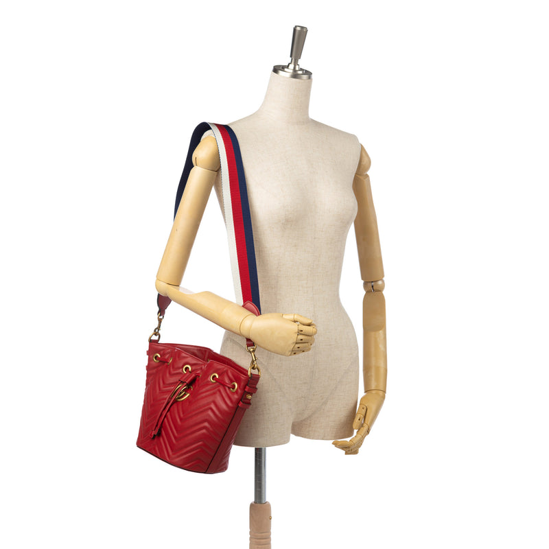 GG Marmont Bucket Bag Red | Bag Religion