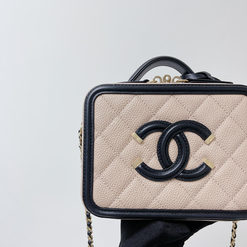 Chanel Filigree Vanity Case Beige  Black  ＬＯＶＥＬＯＴＳＬＵＸＵＲＹ