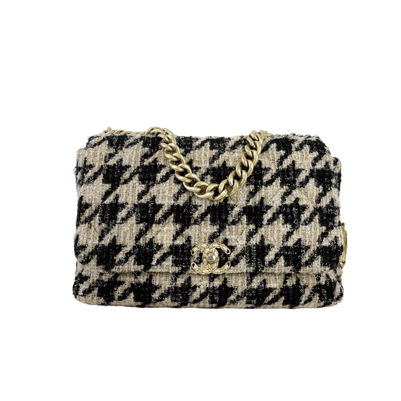 Chanels 19 Bag Is The Perfect Companion For This Season  Glamour UK