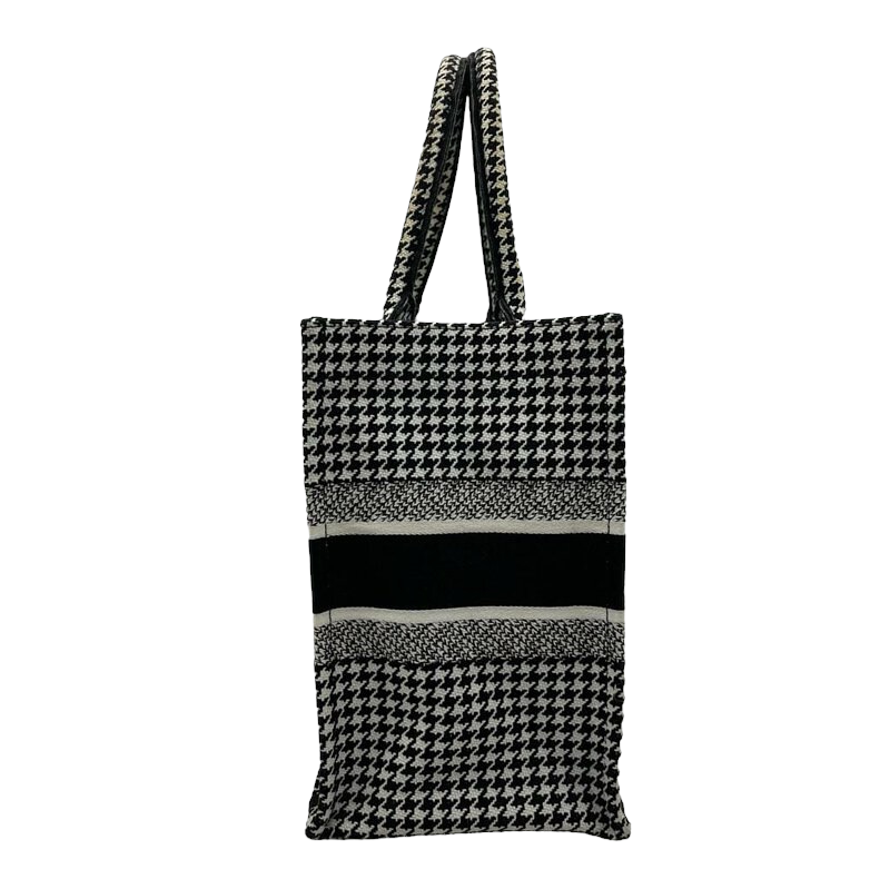 Medium Dior Book Tote Black and White Macro Houndstooth Embroidery 36 x  275 x 165 cm  DIOR