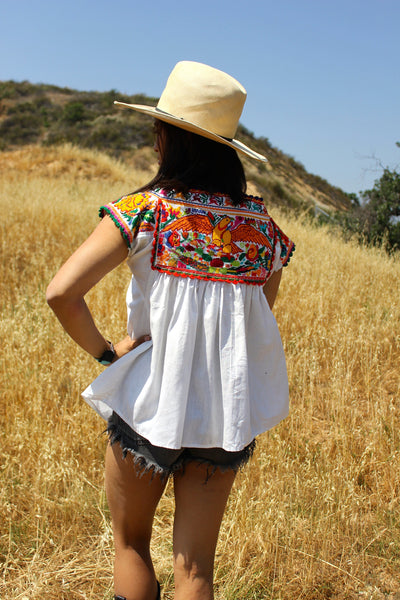 Vintage hand Embroidered Folk Art Blouse – Honeywood