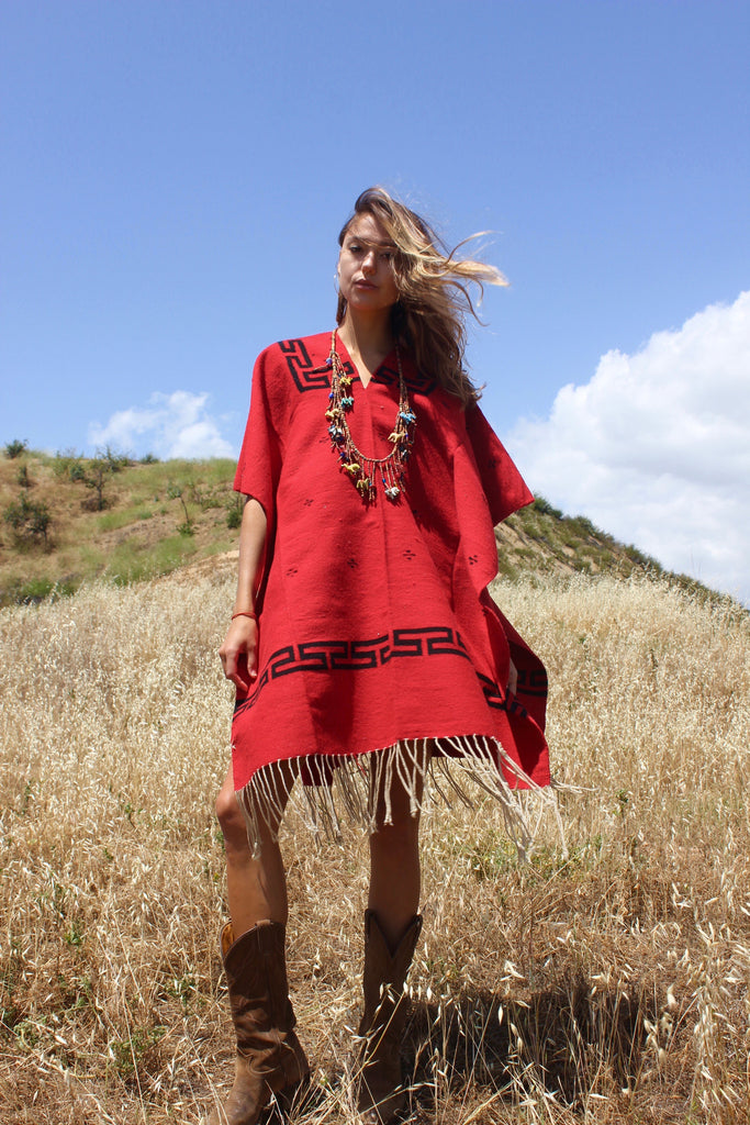 Classic Vintage Handwoven Mexican Wool Poncho – Honeywood