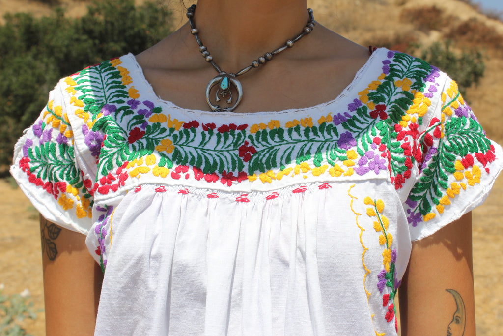 Vintage Summer Oaxacan Dress Hand Embroidered – Honeywood