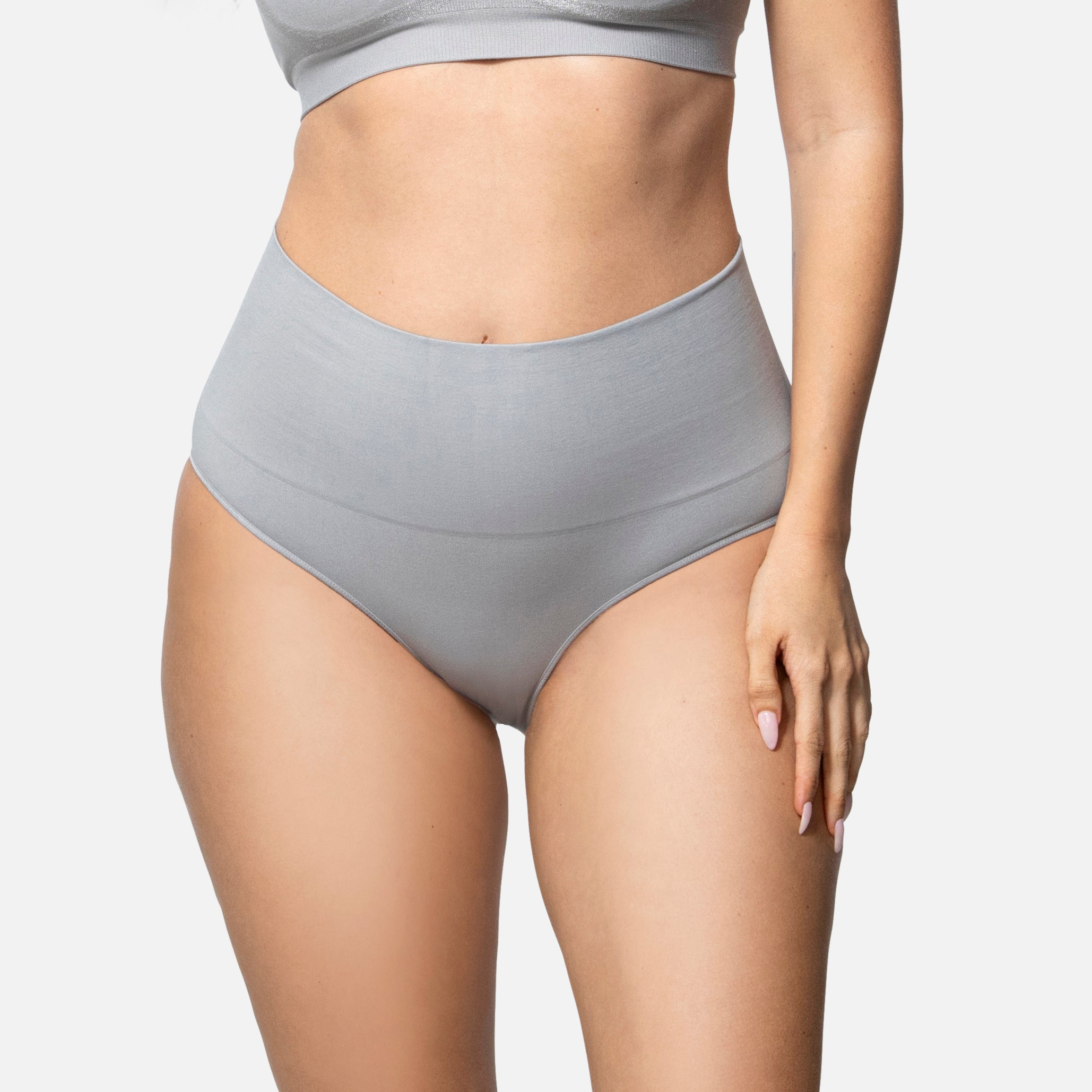 Smoothing At Waist Brief