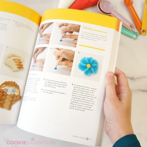 https://cdn.shopify.com/s/files/1/0355/7493/files/sweet-elite-book-the-complete-photo-guide-to-cookie-decorating-by-autumn-carpenter-28375200464953_512x512.jpg?v=1686276722