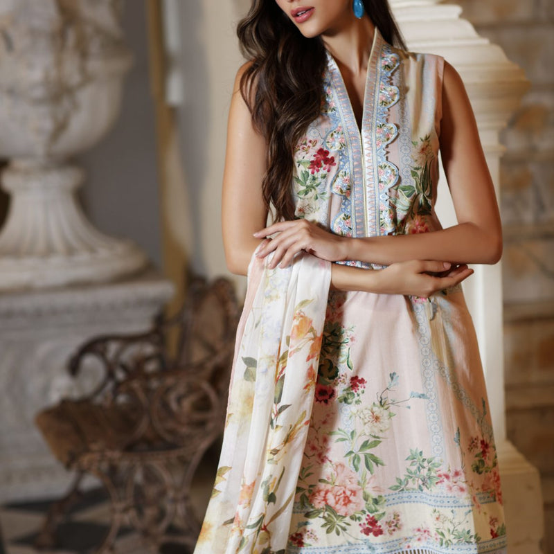 TRENDING LAWN DRESSES DESIGNS 