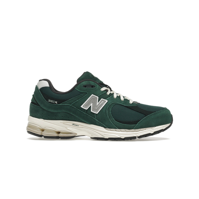 New Balance 550 Aime Leon Dore White Green  Sapatos da moda, Moda  sneakers, Sapatos swag