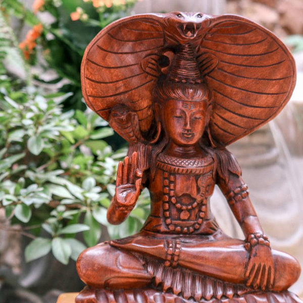 sculpture-hinduism-god-shiva-wood-sweat-bali-art