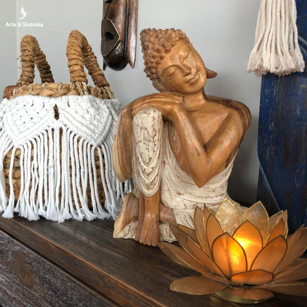 basketwork-natural-fiber-lighting-vase-rustic